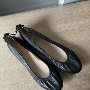 Talbots Black Ballet Flats with Elegant Design
